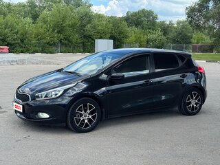 2013 Kia Ceed II, чёрный, 900000 рублей, вид 2