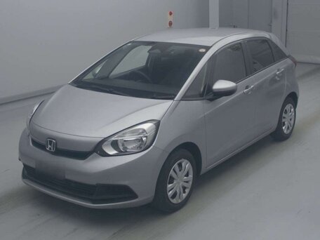 2023 Honda Fit IV Рестайлинг, серебристый, 1100000 рублей, вид 1