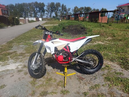 2021 Beta RR 2T 250/300, красный, 400000 рублей, вид 1