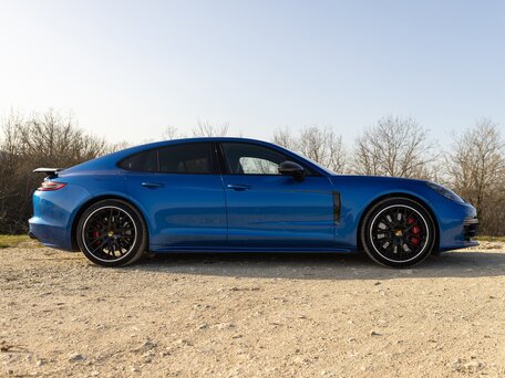 2017 Porsche Panamera Turbo II, синий, 10900000 рублей, вид 2