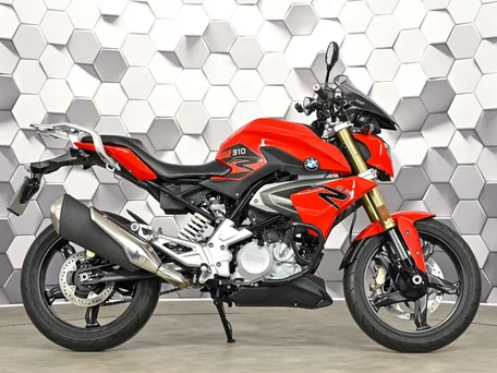 2020 BMW G 310 R, красный, 399000 рублей, вид 3