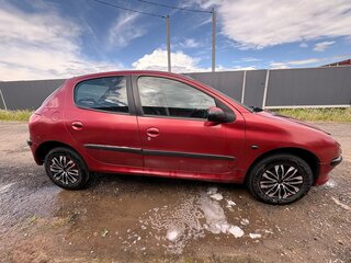 2004 Peugeot 206, красный, 85000 рублей, вид 3