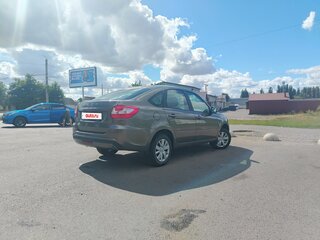 2026 Lada (ВАЗ) Granta I Рестайлинг, коричневый, 940000 рублей, вид 3