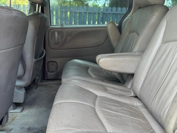 2000 Mazda MPV II (LW), красный, 290000 рублей - вид 17