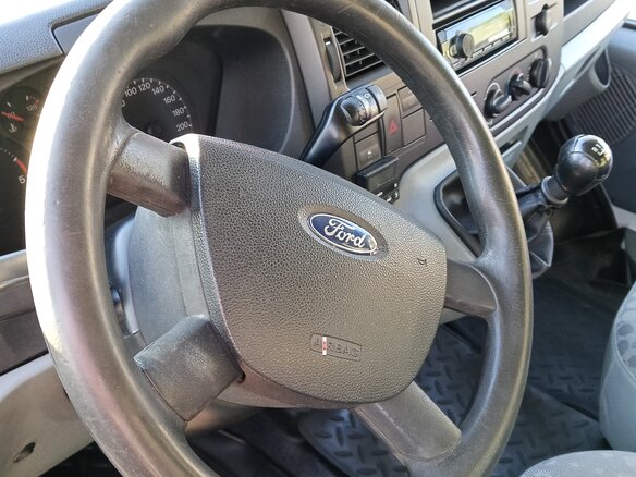2013 Ford Transit, белый, 1270000 рублей - вид 3