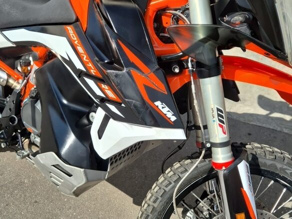 2021 KTM 890 Adventure R, оранжевый, 1170000 рублей - вид 2
