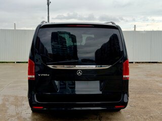 2021 Mercedes-Benz V-Класс Long 250 d длинный III (W447) Рестайлинг, чёрный, 6700000 рублей, вид 5