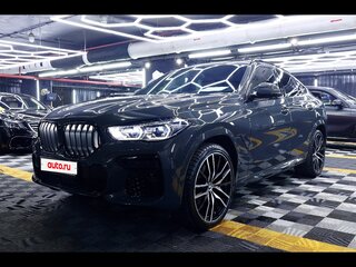 2022 BMW X6 40d III (G06), серый, 10500000 рублей, вид 4