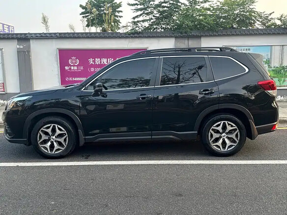 2022 Subaru Forester V Рестайлинг, чёрный, 2950000 рублей - вид 7