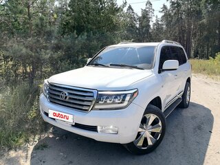 2010 Toyota Land Cruiser 200 Series, белый, 3190000 рублей, вид 3