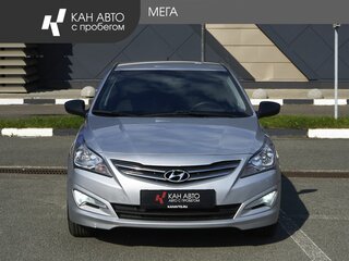 2015 Hyundai Solaris I Рестайлинг, серебристый, 723000 рублей, вид 3
