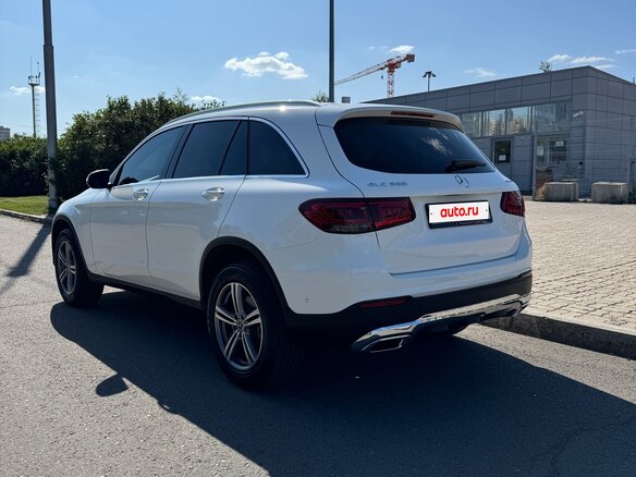 2021 Mercedes-Benz GLC 300 L I (X253) Рестайлинг, белый, 4770000 рублей - вид 4