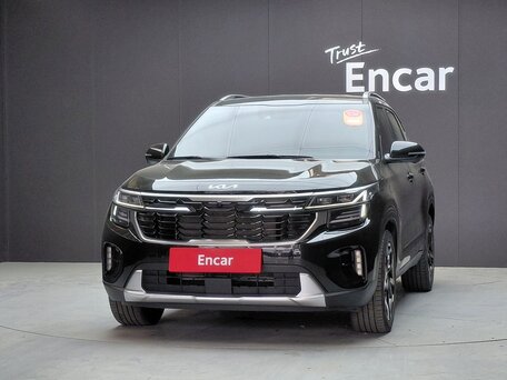 2023 Kia Seltos I Рестайлинг, чёрный, 2163000 рублей, вид 2