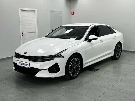Kia K5 III