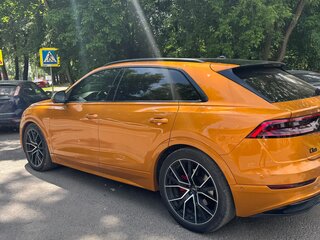 2019 Audi Q8 55 TFSI I (4M), оранжевый, 4850000 рублей, вид 5