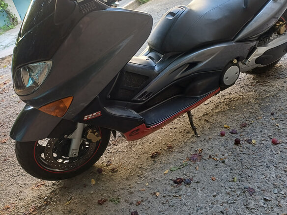 2001 Yamaha TMAX, серый, 310000 рублей - вид 10