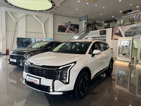 2026 Kia Sportage V Рестайлинг, белый, 5190000 рублей, вид 3