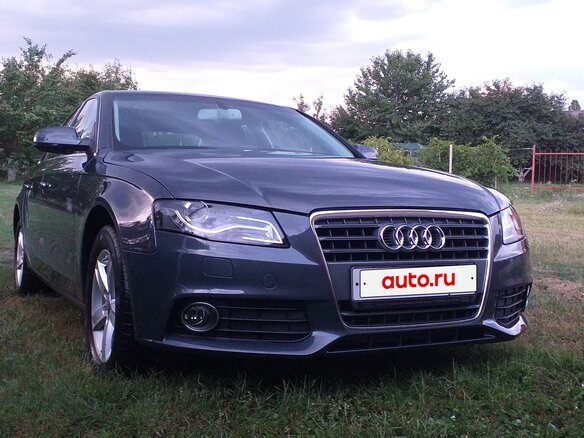 2011 Audi A4 IV (B8), серый, 1700000 рублей - вид 5