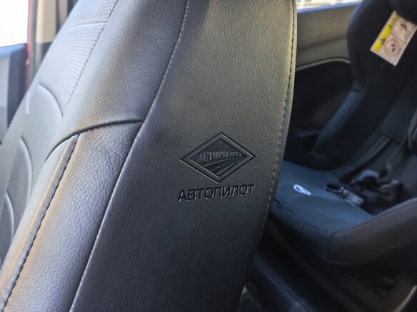2015 Ford Fiesta Mk6 Рестайлинг, красный, 699000 рублей - вид 10