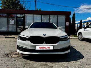 2019 BMW 5 серии 520d xDrive VII (G30/G31/G38), белый, 2300000 рублей, вид 1