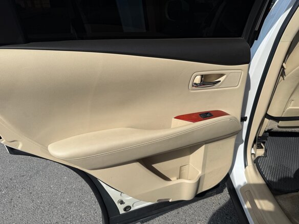 2010 Lexus RX 350 III, белый, 1850000 рублей - вид 15