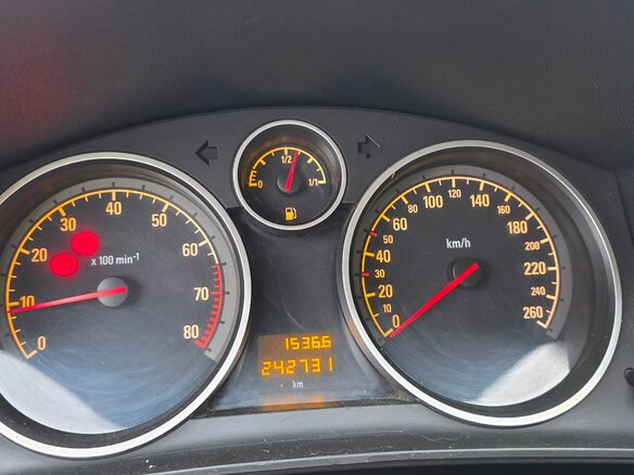 2007 Opel Astra GTC H Рестайлинг, чёрный, 480000 рублей - вид 5