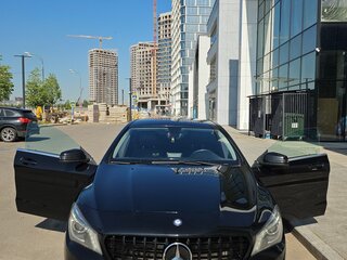 2013 Mercedes-Benz CLA 200 I (C117, X117), чёрный, 1600000 рублей, вид 1