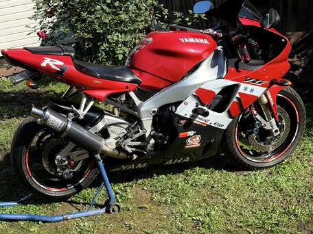 2001 Yamaha YZF-R1, красный, 380000 рублей, вид 5