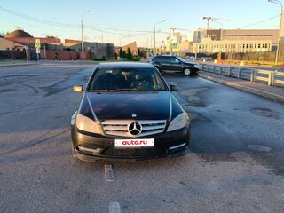 2010 Mercedes-Benz C-Класс 180 BlueEFFICIENCY III (W204), чёрный, 699000 рублей, вид 4