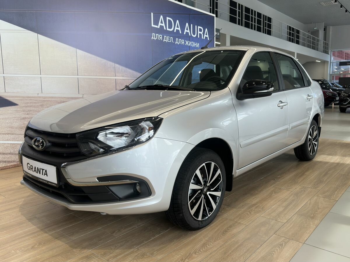 Открыть фотографии: Lada (ВАЗ) Granta I Рестайлинг