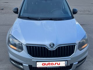 2016 Skoda Yeti I Рестайлинг, серебристый, 820000 рублей, вид 1