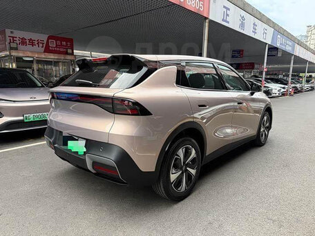 2026 Changan Qiyuan Q05 51.9 kWh II, бежевый, 2300000 рублей, вид 4