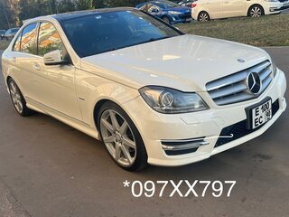 2012 Mercedes-Benz C-Класс 300 III (W204) Рестайлинг, белый, 2200000 рублей, вид 2