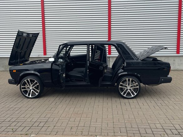 2010 Lada (ВАЗ) 2107, чёрный - вид 20