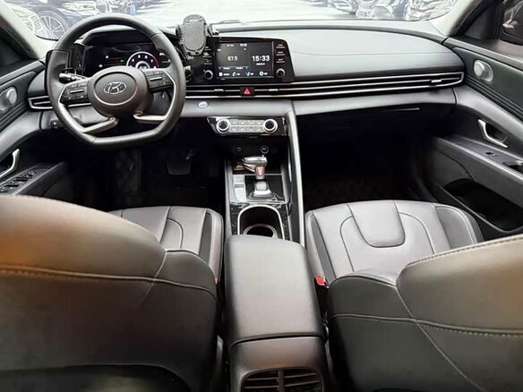 2022 Hyundai Elantra VII (CN7), чёрный, 1500000 рублей - вид 7