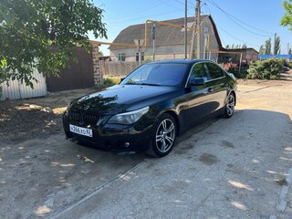 2005 BMW 5 серии 525i V (E60/E61), чёрный, 1000000 рублей, вид 1