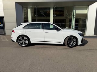 2026 Audi Q8 50 TDI I (4M) Рестайлинг, серый, 15300000 рублей, вид 2
