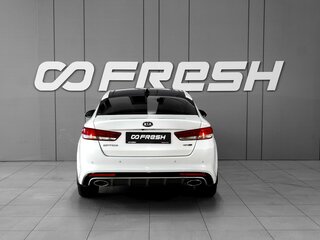 2017 Kia Optima IV, белый, 1688000 рублей, вид 4