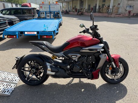 2026 Ducati XDiavel V4, красный, 3300000 рублей, вид 1