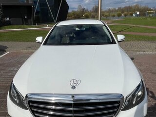 2017 Mercedes-Benz E-Класс 200 V (W213, S213, C238), белый, 1850000 рублей, вид 3