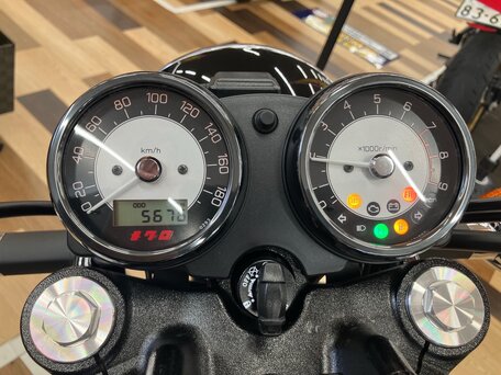 2021 Kawasaki W 800, чёрный, 931000 рублей, вид 3