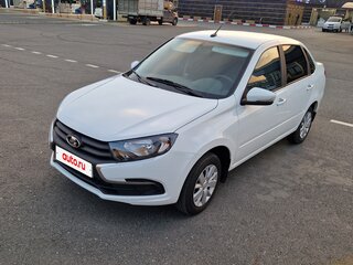 2025 Lada (ВАЗ) Granta I Рестайлинг, белый, 750000 рублей, вид 2