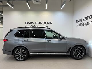 2022 BMW X7 40d I (G07) Рестайлинг, серый, 11900000 рублей, вид 5