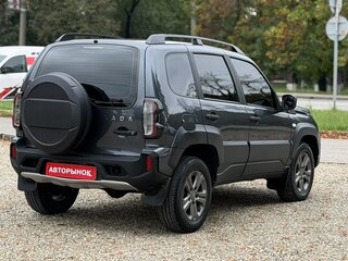 2022 Lada (ВАЗ) Niva Travel I, серый, 930000 рублей, вид 4