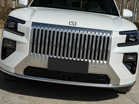 2026 Zeekr 8X 70 kWh, белый, 10850000 рублей, вид 4