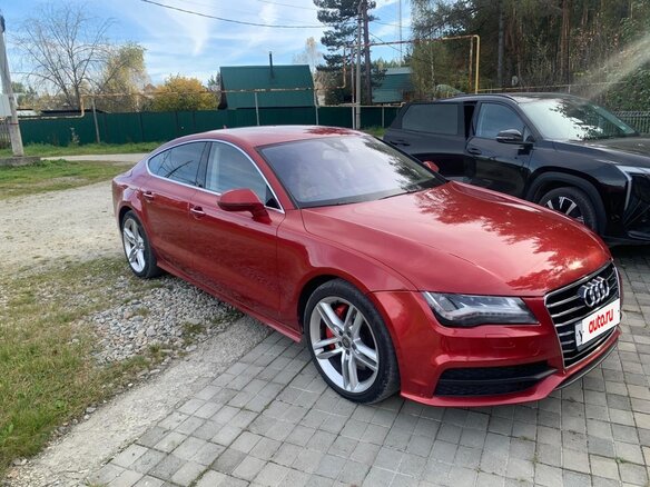 2011 Audi A7 I (4G), пурпурный, 1500000 рублей