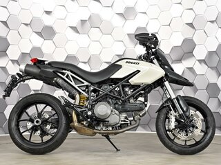 2010 Ducati Hypermotard, белый, 449000 рублей, вид 3
