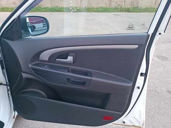 2011 Kia Ceed I Рестайлинг, белый, 780000 рублей - вид 10