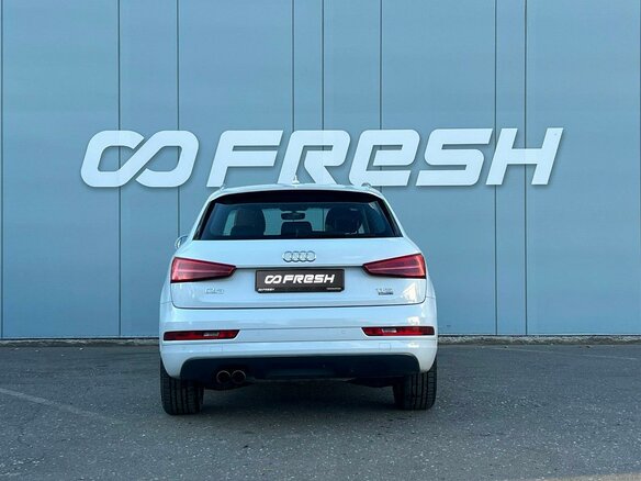 2016 Audi Q3 I (8U) Рестайлинг, белый, 1880000 рублей - вид 3
