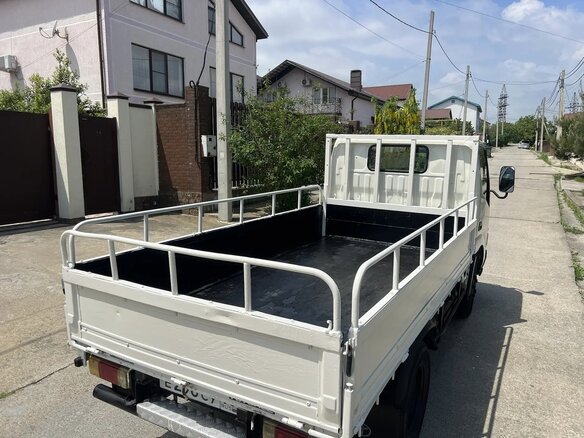 2004 Toyota Dyna, белый, 1450000 рублей - вид 35